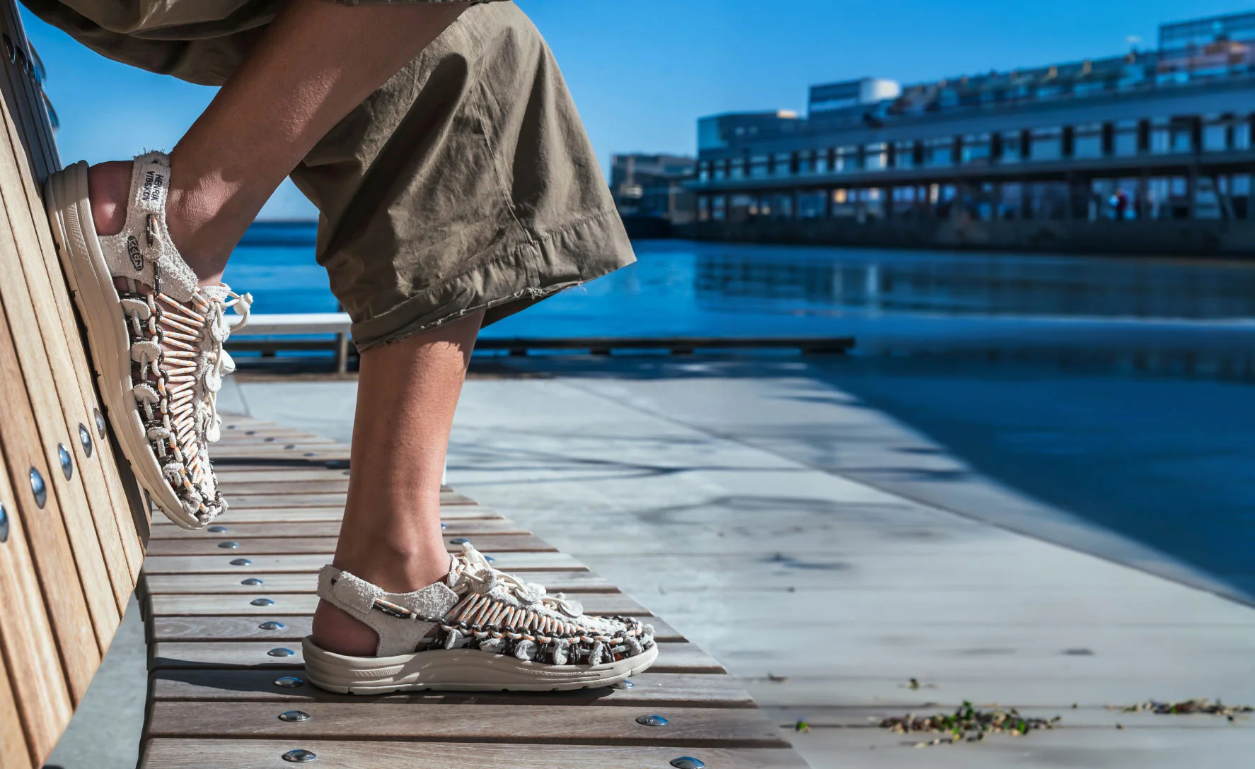 All Gender UNEEK Leather Henrik Vibskov Sneaker  |  Green Spring - Image 7