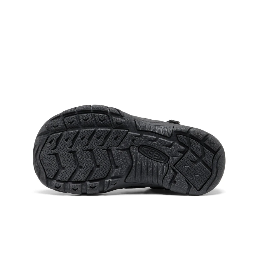 Big Kids' Newport H2  |  Triple Black - Image 6