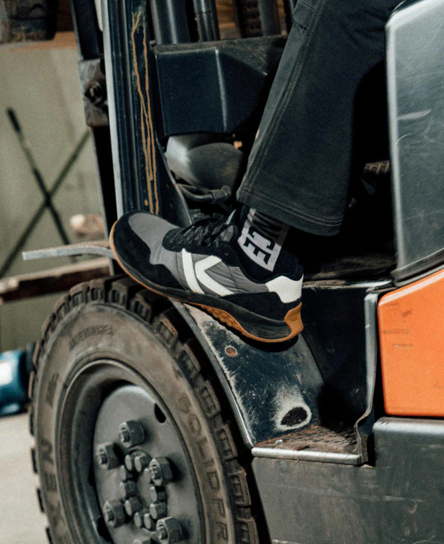 Men's KS86 Utility Work Sneaker (Carbon Toe)  |  Magnet/Gum - Image 9