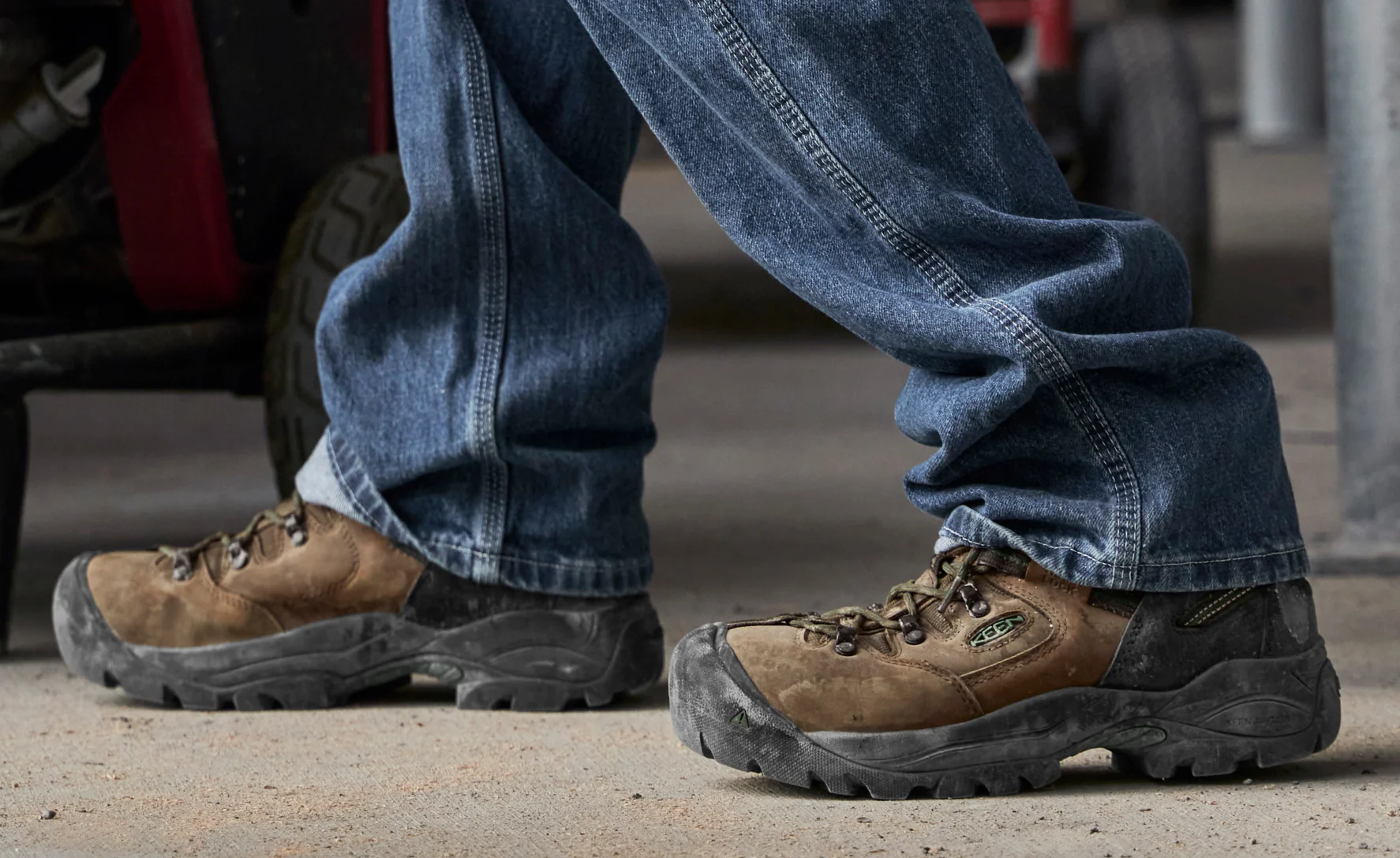 Men's Pittsburgh Energy 6" Waterproof Boot (Carbon Toe)  |  Cascade Brown/Greener Pastures - Image 6