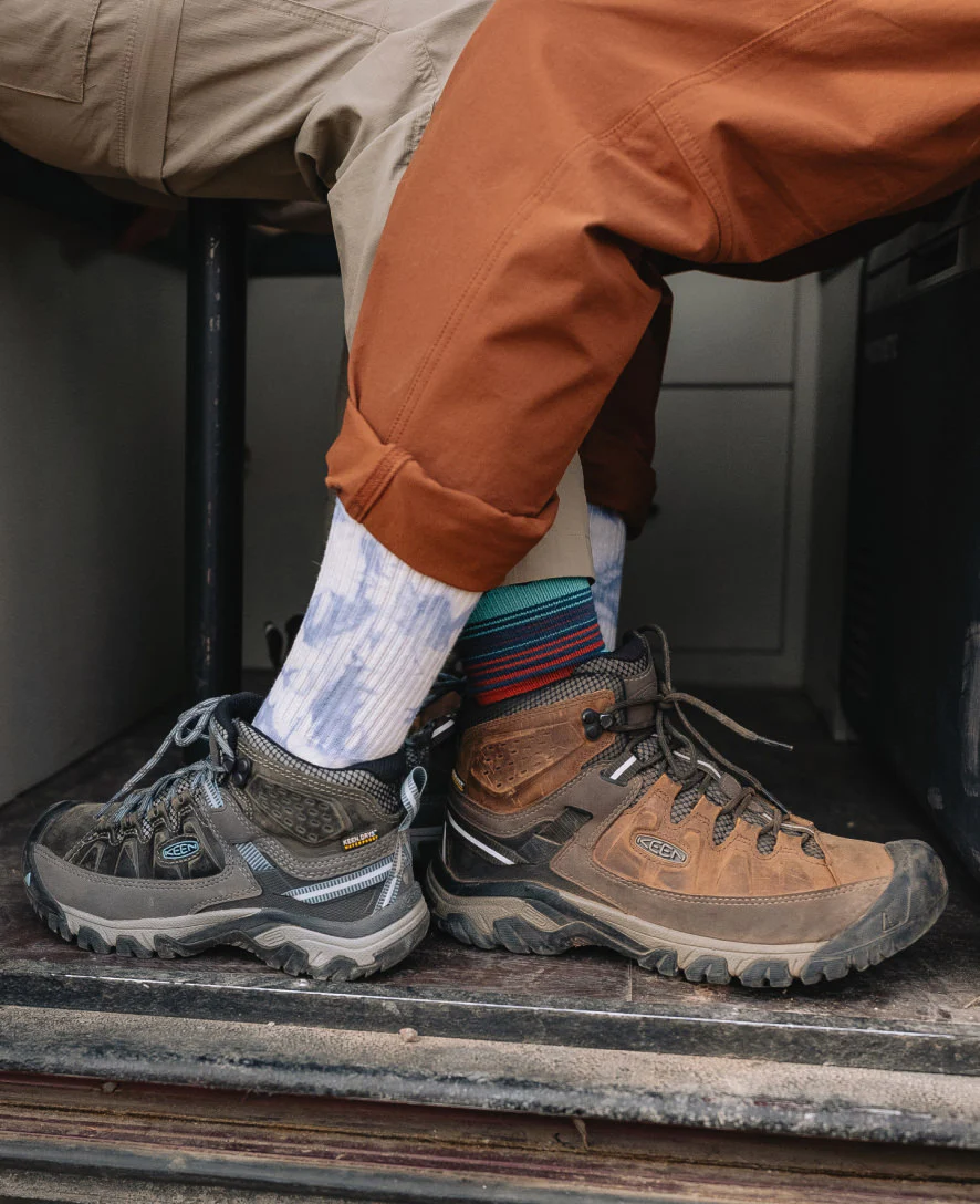 Men's Targhee III Waterproof Mid Wide | Black Olive/Golden Brown - Image 8