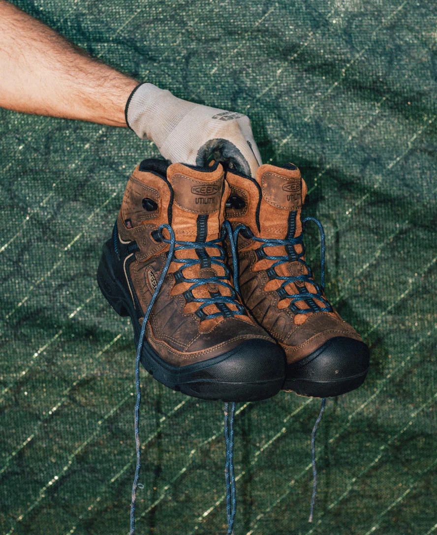 Men's Targhee IV LTR Waterproof Work Boot (Carbon Toe)  |  Bison/Black - Image 9
