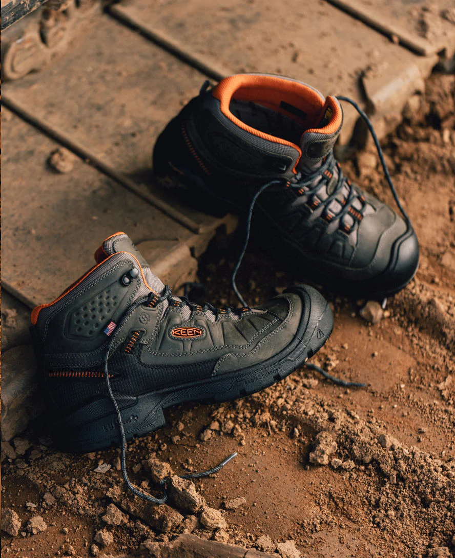 Men's Targhee IV Waterproof Work Boot (Carbon Toe)  |  Magnet/Black - Image 8