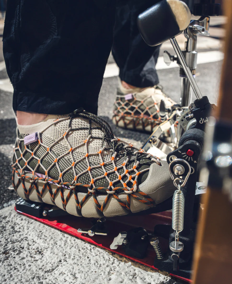 Men's UNEEK 360 Henrik Vibskov Sneaker  |  Brindle/Scarlet Ibis - Image 7