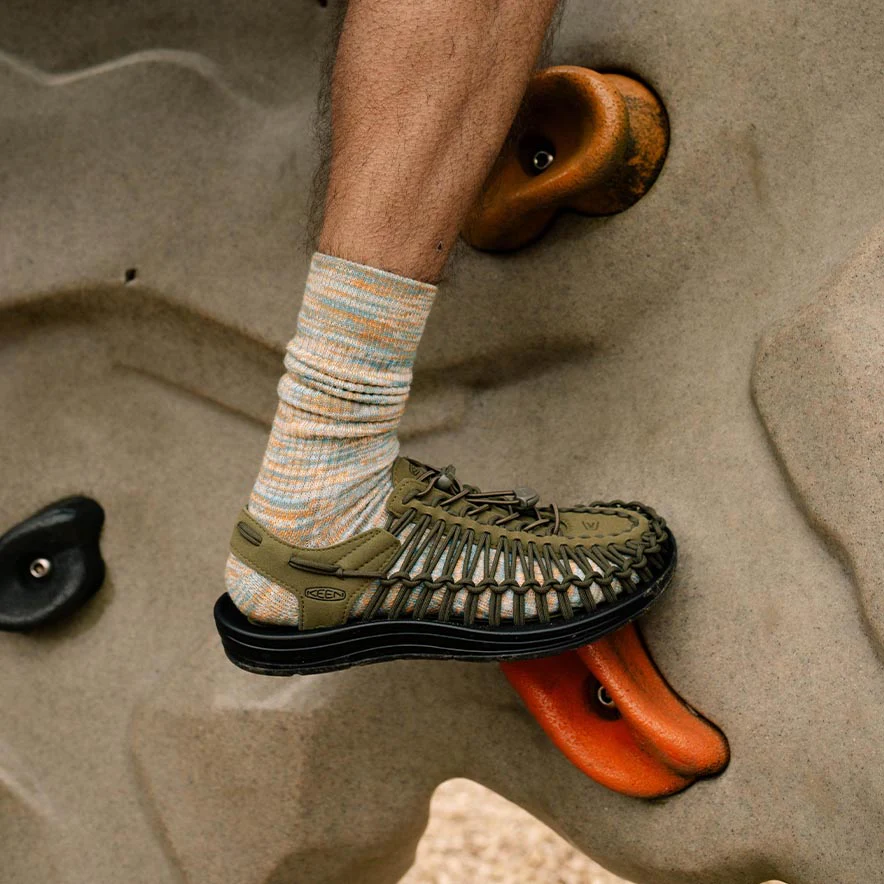 Men's UNEEK Sneaker  |  Dark Olive/Black - Image 7