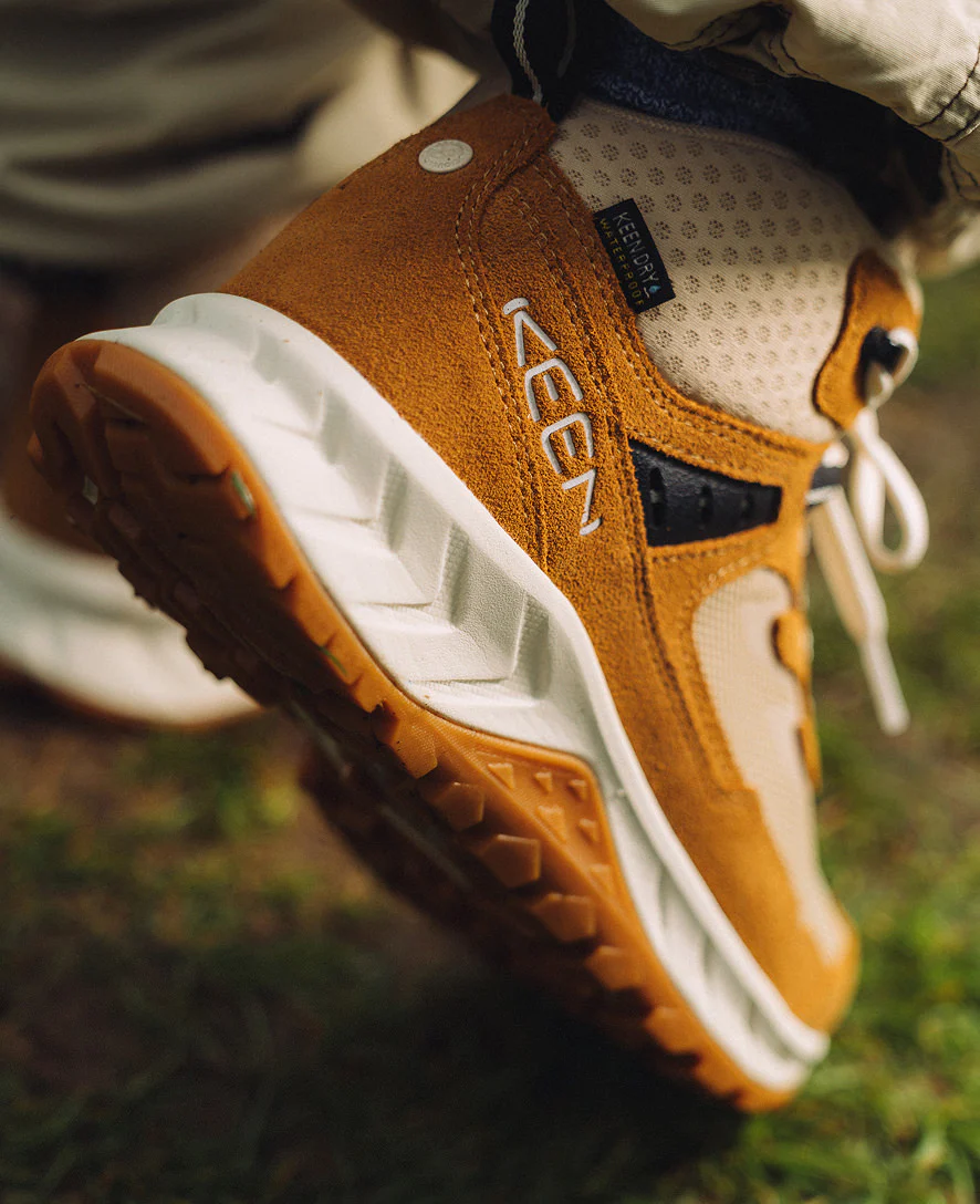 Women's Hightrail Waterproof Hiking Boot  |  Alloy/Thistle - Image 8