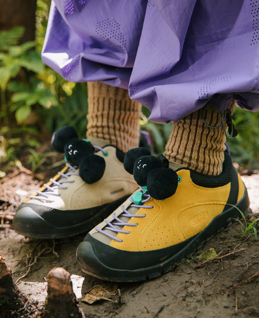 Women's Jasper Rocks TYAKASHA Sneaker  |  Tyakasha - Image 12