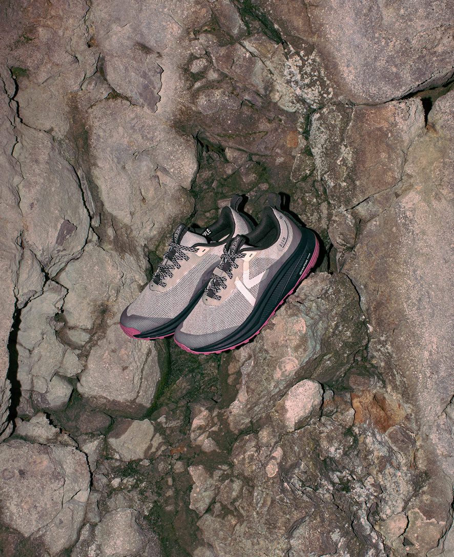 Women's Roam Trail Running Shoe  |  Vapor/Orchid Smoke - Image 9