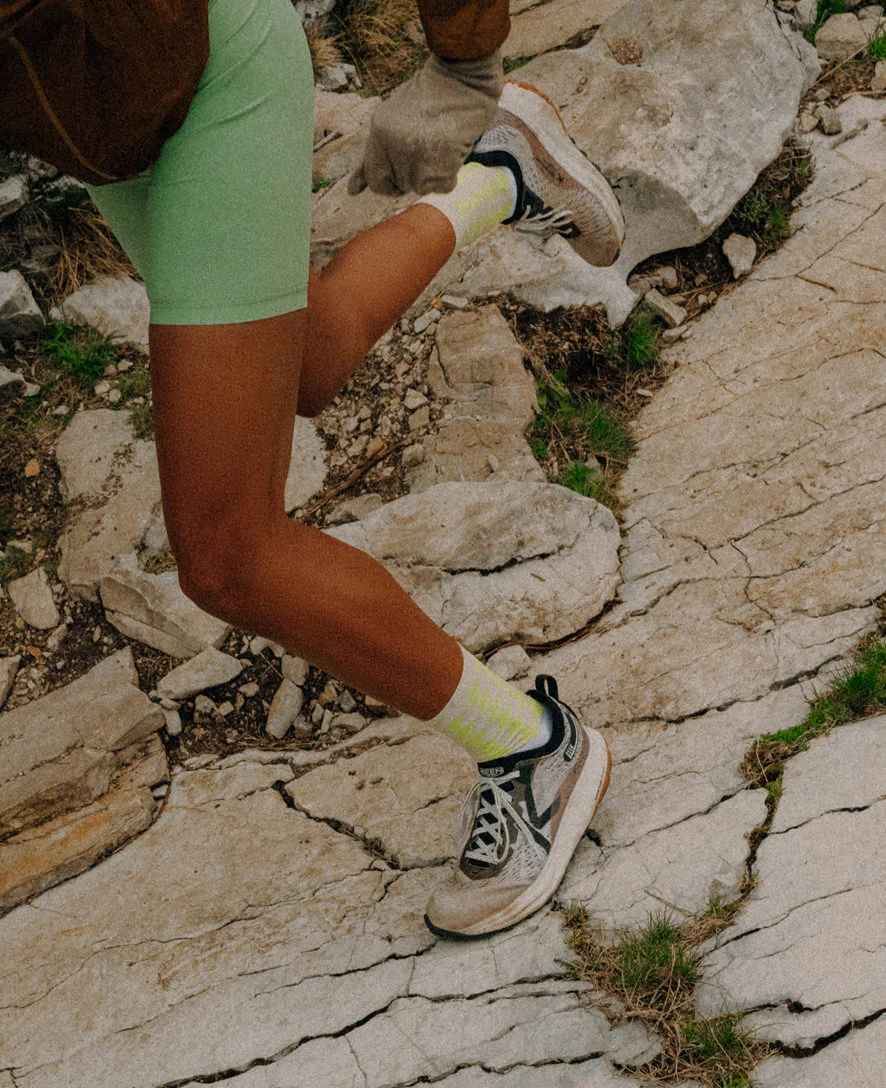 Women's Seek Trail Running Shoe  |  Safari/Black - Image 9